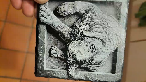 [Laser cut and engrave] super effet 3D pour ce dessous de verre en ardoise avec effet relief de chien labrador