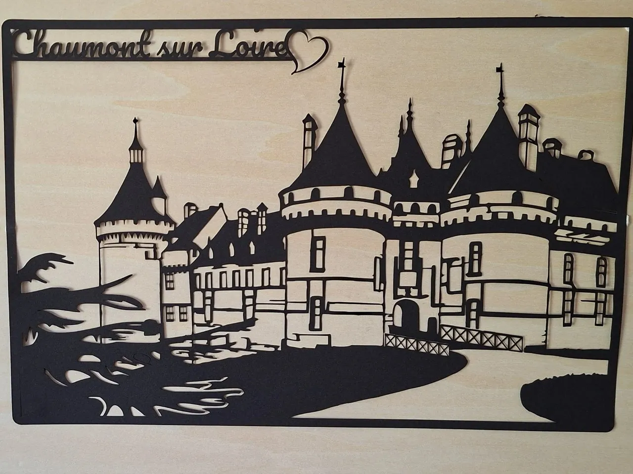 [Laser cut and engrave] Tableau mural silhouette du château de Chaumont-sur-Loire