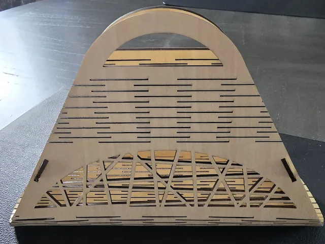 Small Purse, could be Napkin holder with making a bridge.
