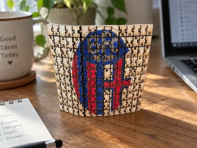 Puzzle in legno con stemma del Bologna Football Club