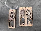 [Laser cut and engrave] Marque-page en bois avec motifs d'arbre, de lapin et de chien
