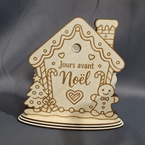 [Laser cut and engrave] Calendrier de l'avent maison en bois avec motif pain d'épices