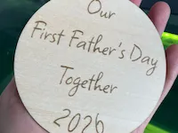 [Laser cut and engrave] Our First Father's Day Together 2026 Wooden Keepsake Disc