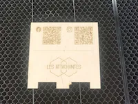 [Laser cut and engrave] Wooden social media display sign with QR codes for Les Attachantes