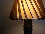 [Laser cut and engrave] Modern table lamp with geometric slatted wooden shade