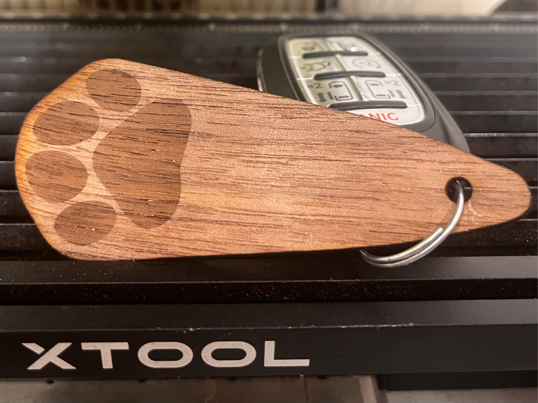 Wooden paw print keychain