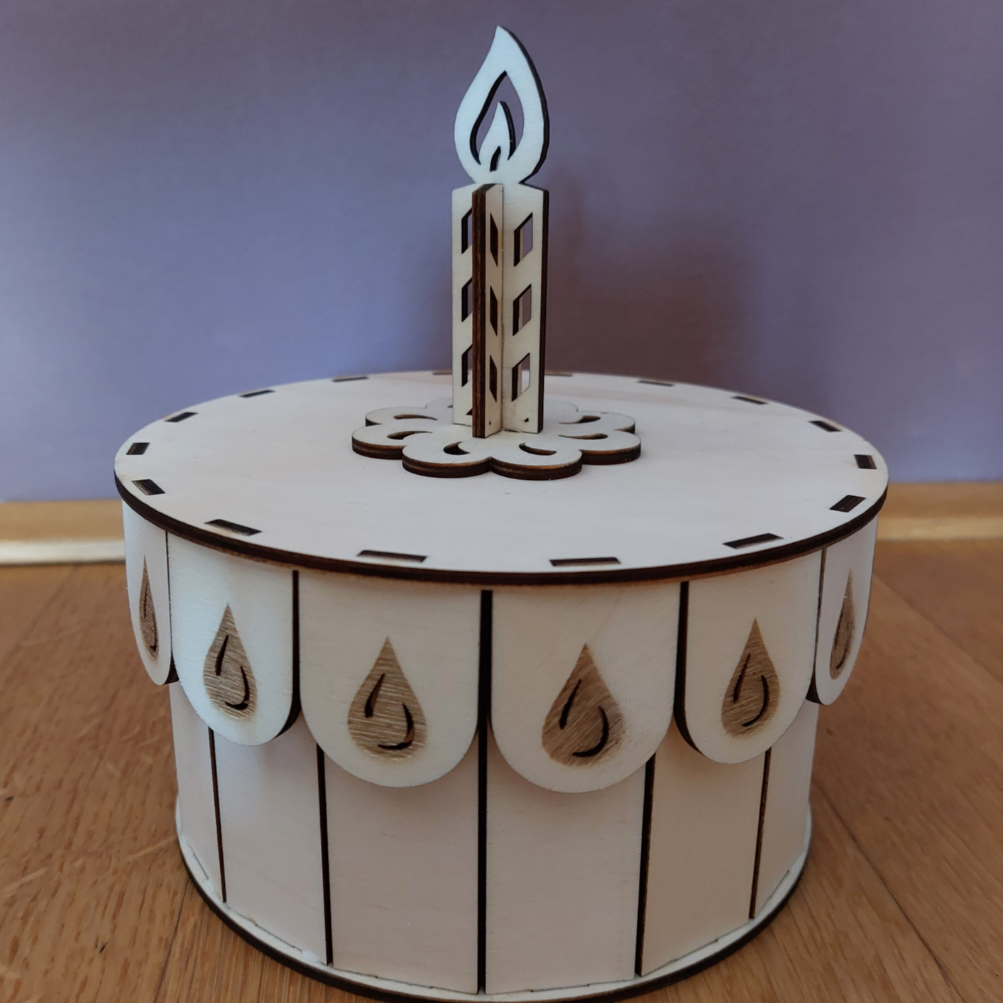 Unboxing - LaserCut