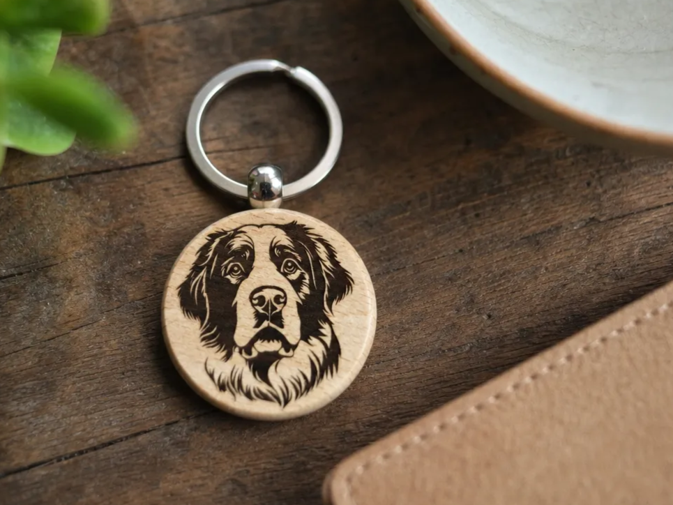 Saint Bernard V2 Dog Portrait Wooden Keychain