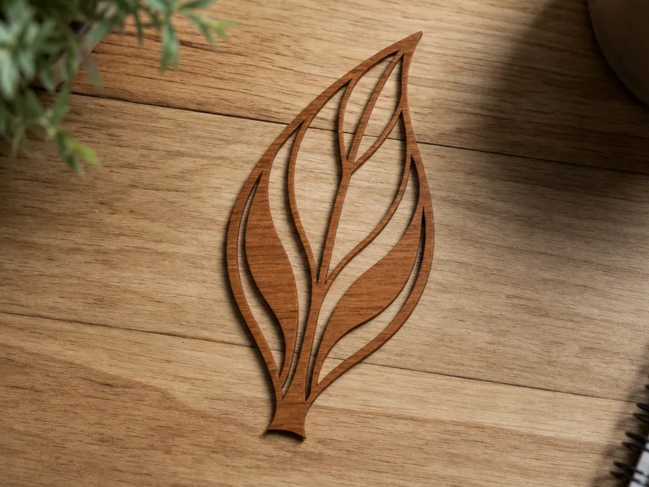 Minimalist Leaf Wall Art Cutout