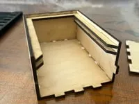 [Laser cut and engrave] Boîte de rangement coulissante en bois pour cartes de jeu
