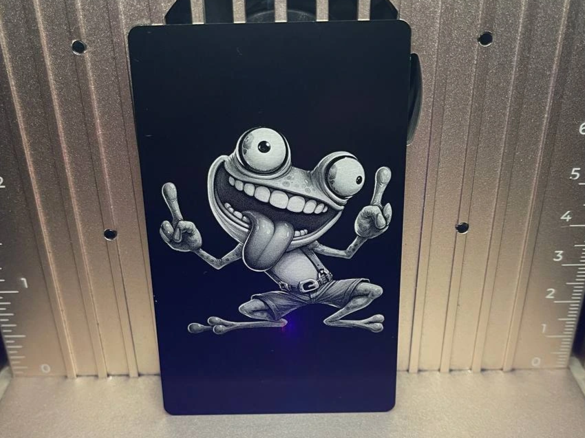 Frosch Motiv auf Aluminium Visitenkarte