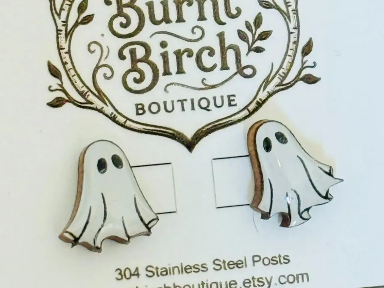 [Laser cut and engrave] Ghost Shaped Stud Earrings