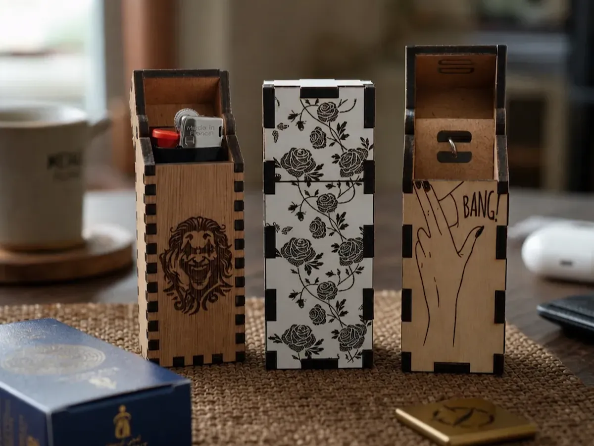 [Laser cut and engrave] Estuches de madera para encendedores con diseños grabados