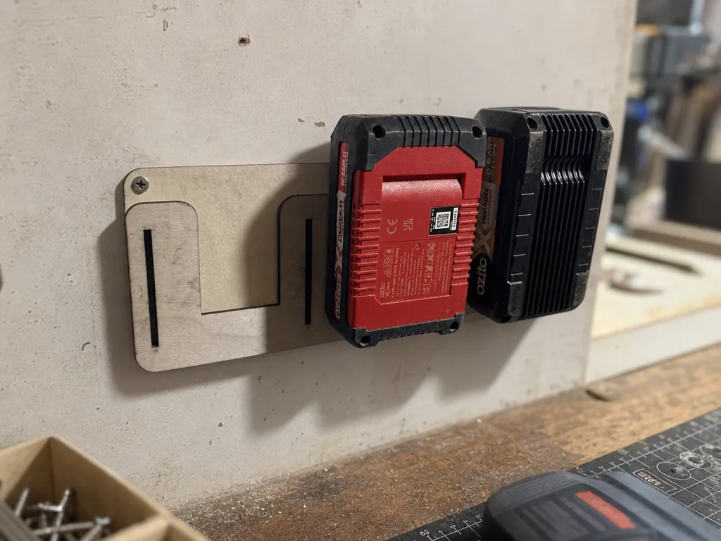 Wall Mounted Ozito Power Tool Battery Storage Rack