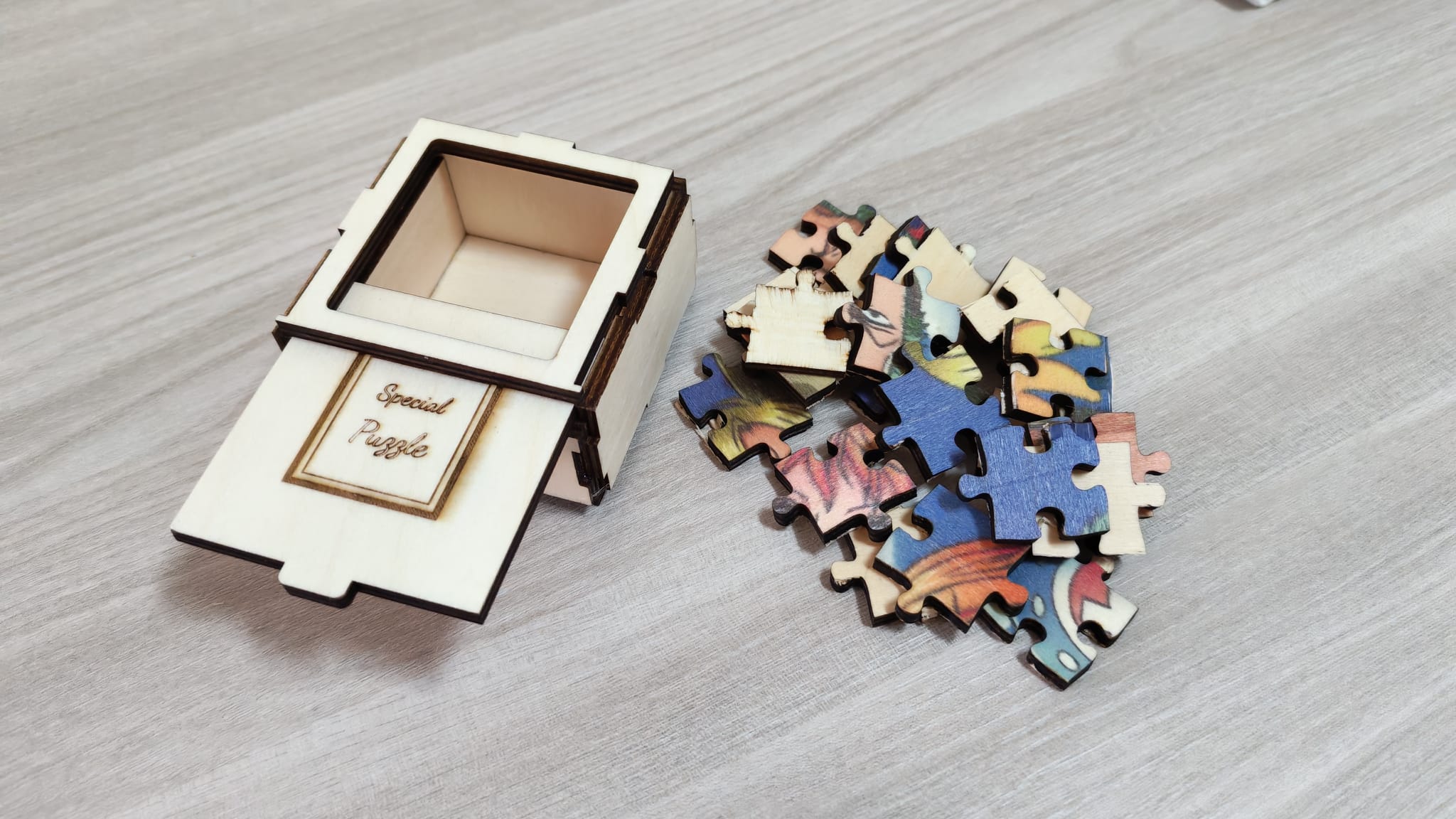 [Laser cut and engrave,Inkjet printing] Puzzle in legno con scatola personalizzata Special Puzzle