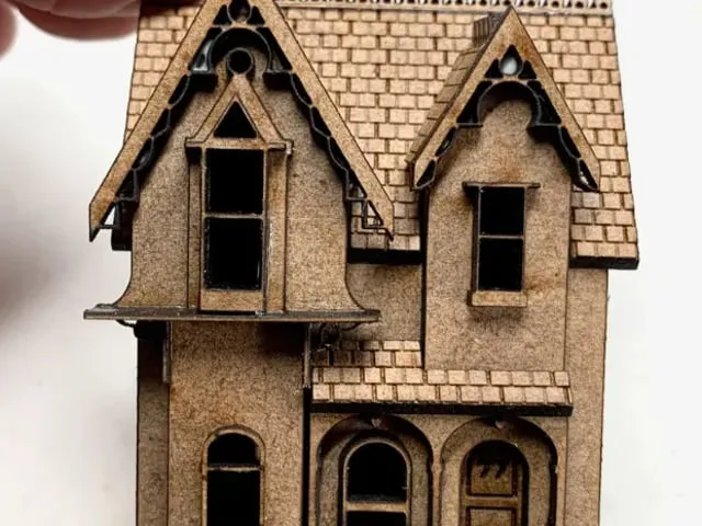 Mini dollhouse