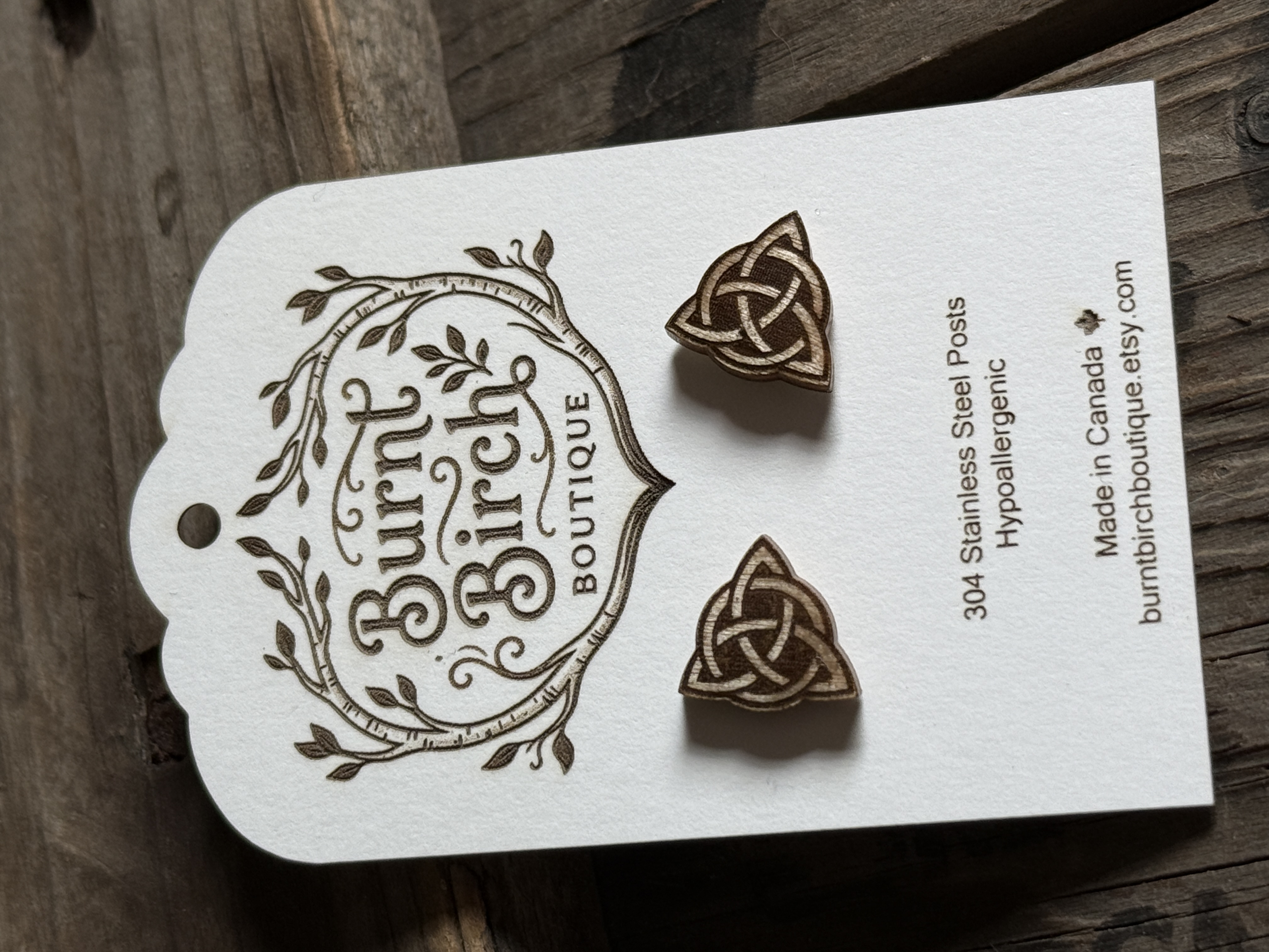[Laser cut and engrave] Celtic Trinity Knot Stud Earrings