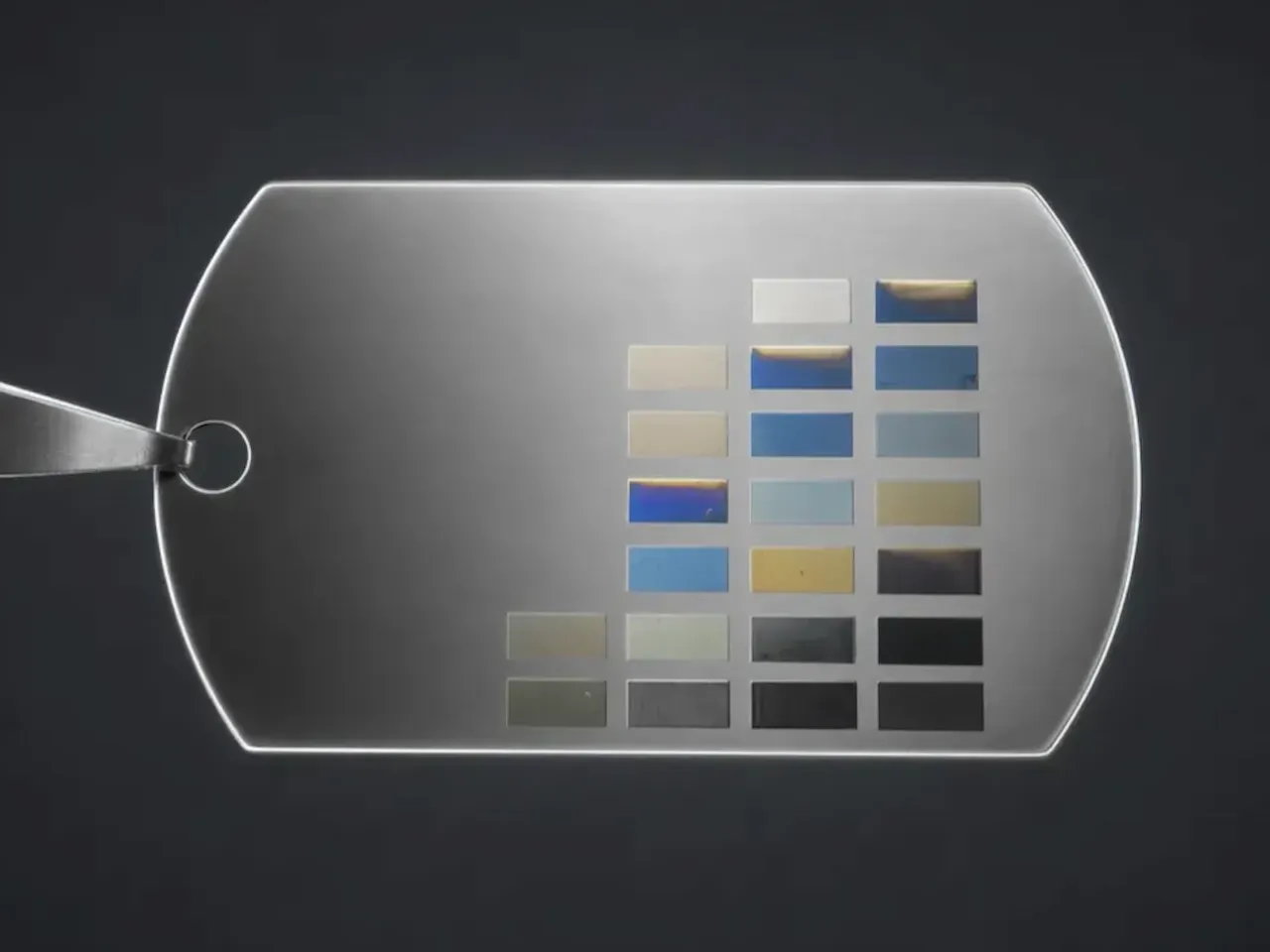 [Laser cut and engrave] Metal dog tag with color swatch test grid