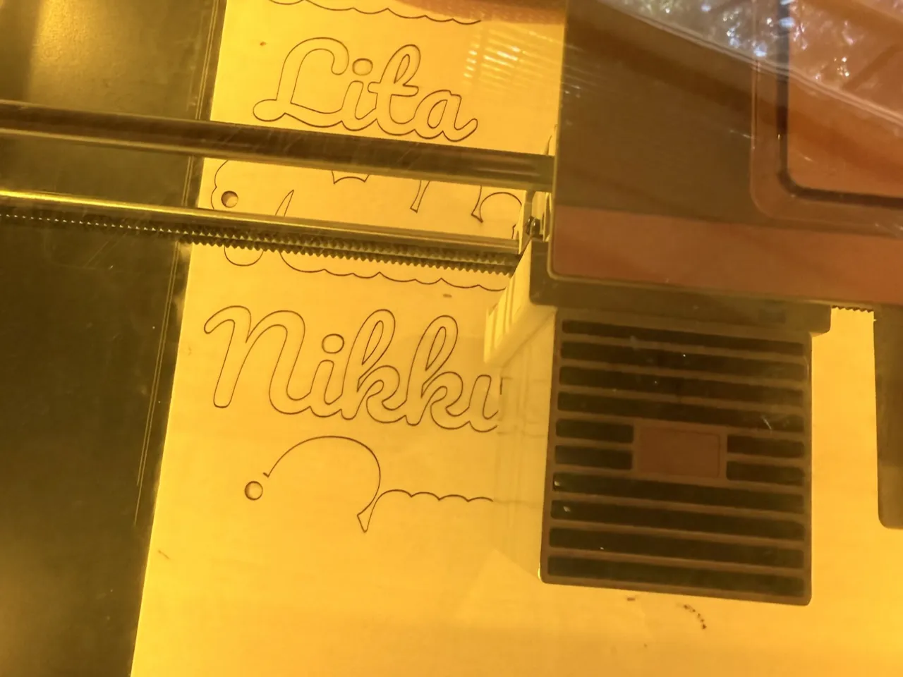 [Laser cut and engrave] Personalized Script Name Sign for Wall Decor
