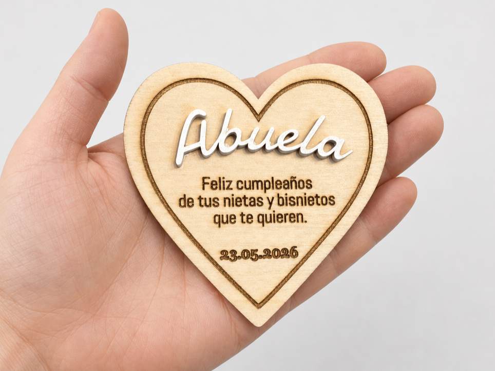 Corazón de madera personalizado para abuela con mensaje de cumpleaños