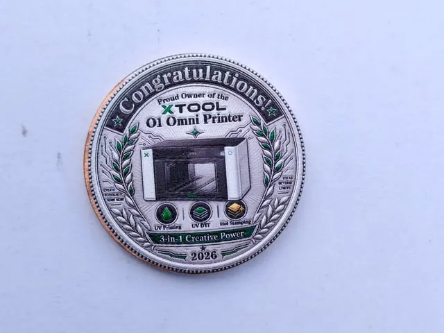 xTool O1 옴니 프린터 모티프가 있는 기념 주화 instruction: step 1 - 