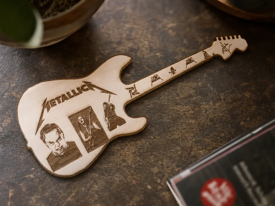 guitare metallica murale