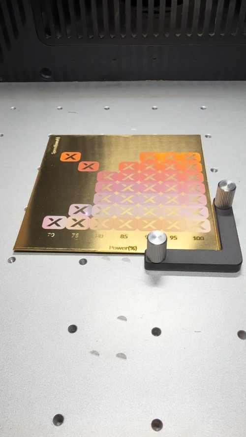 [Laser cut and engrave] Metal color gradient test grid with X patterns