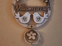 [Laser cut and engrave] Willkommen Türschild mit Vögeln und Blumen als Wandbehang