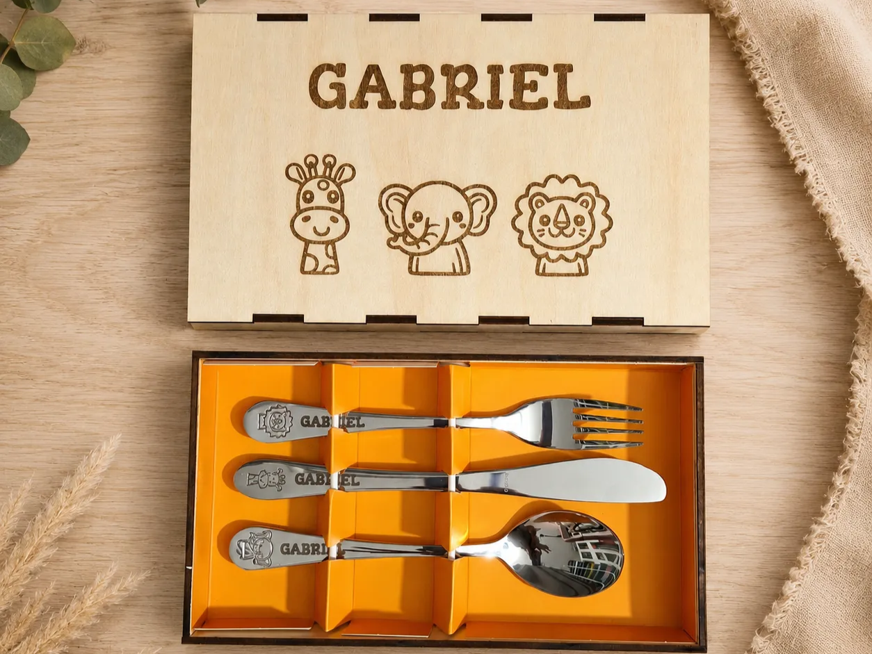 Coffret de couverts pour enfant personnalisé avec motif animalier