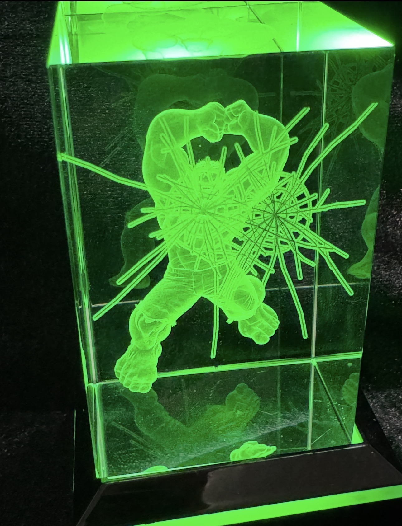 [Laser cut and engrave] Hulk 3D Crystal Cube with Green Glowing Light Base