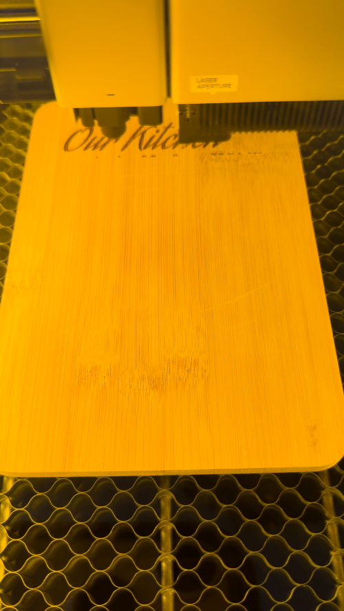 [Laser cut and engrave] Bamboo Cutting Board with Our Kitchen Is the Heart of Our Home Quote